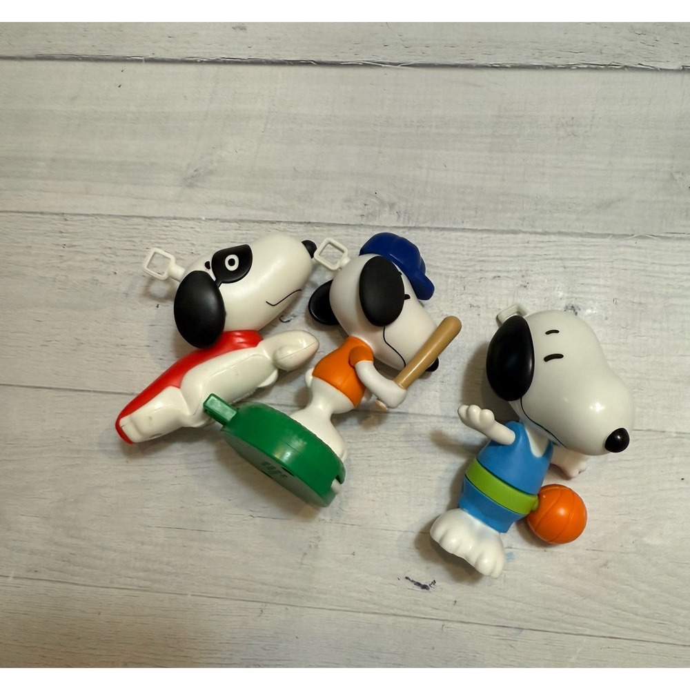 2016‎ peanuts Snoopy McDonalds happy meal toy figures baseball basketball flying